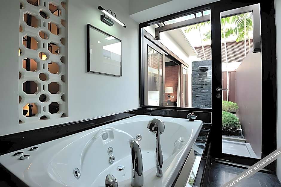 Malisa Villa Suites Hotel