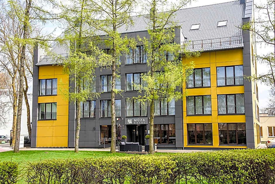 Muza Hotel