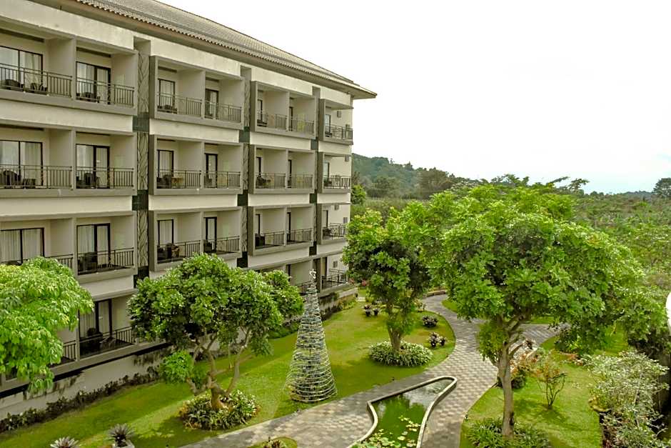 The Green Peak, ARTOTEL Curated