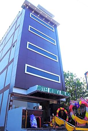 Hotel Vedika Palace