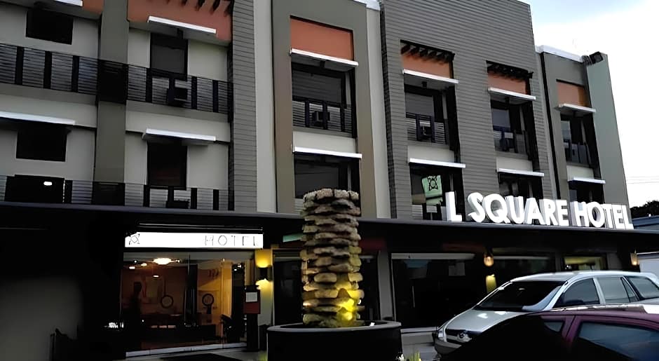 L Square Hotel