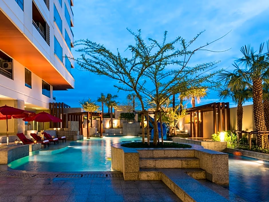 Jasmine Grande Residence