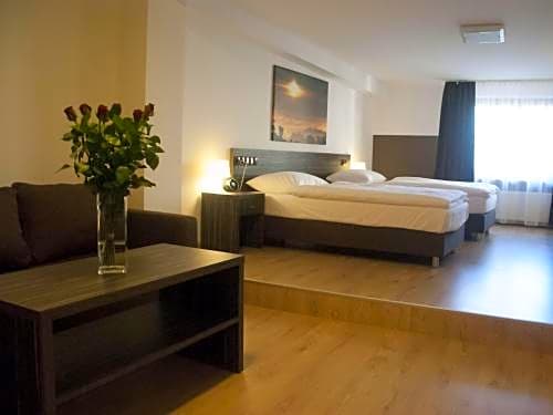 Pergamin Apartments