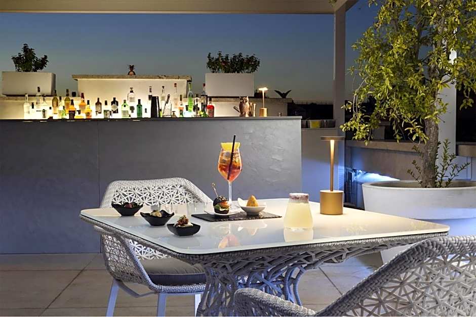 Palazzo Montemartini Rome, A Radisson Collection Hotel