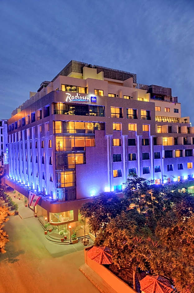 Radisson Blu Martinez Hotel Beirut