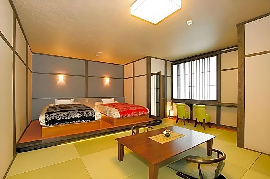 Yufuin Onsen Toshoan