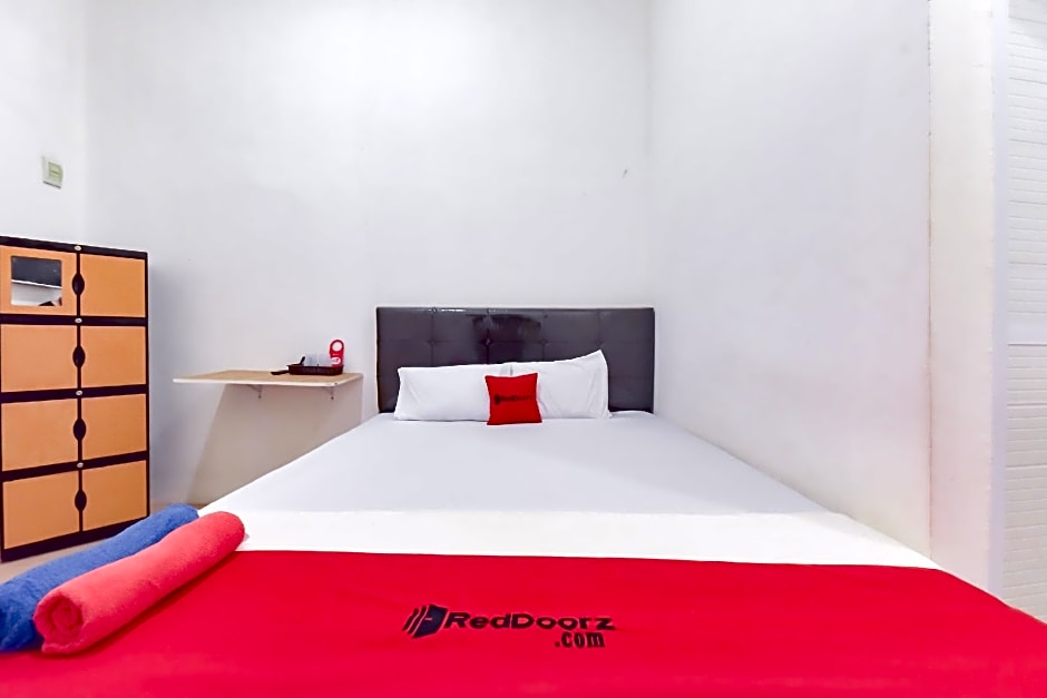 Reddoorz near Juwata Airport Tarakan