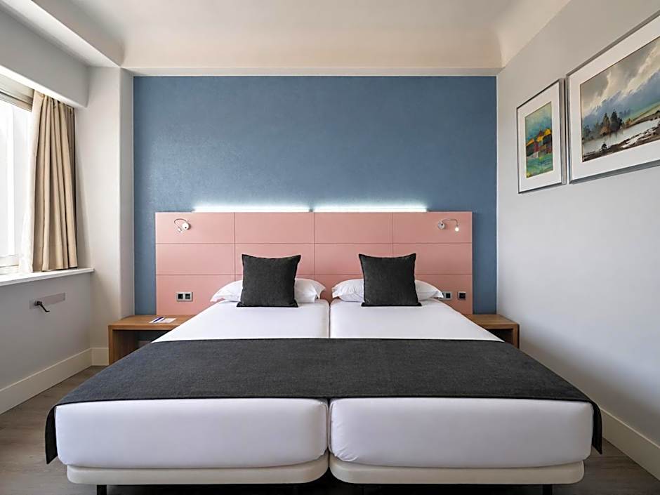 Hotel Chamartin The One