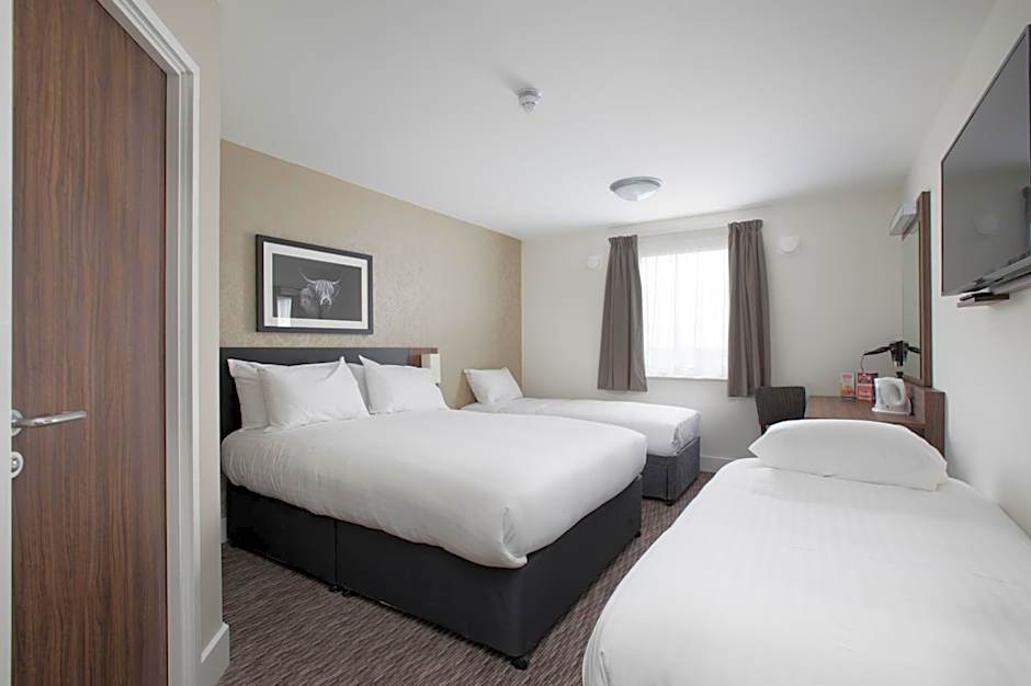 Spring River Ebbsfleet by Marston's Inns