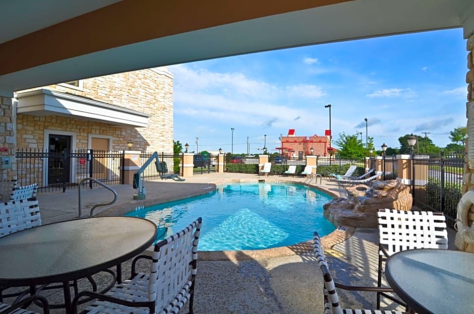 BEST WESTERN PLUS Christopher Inn and Suites