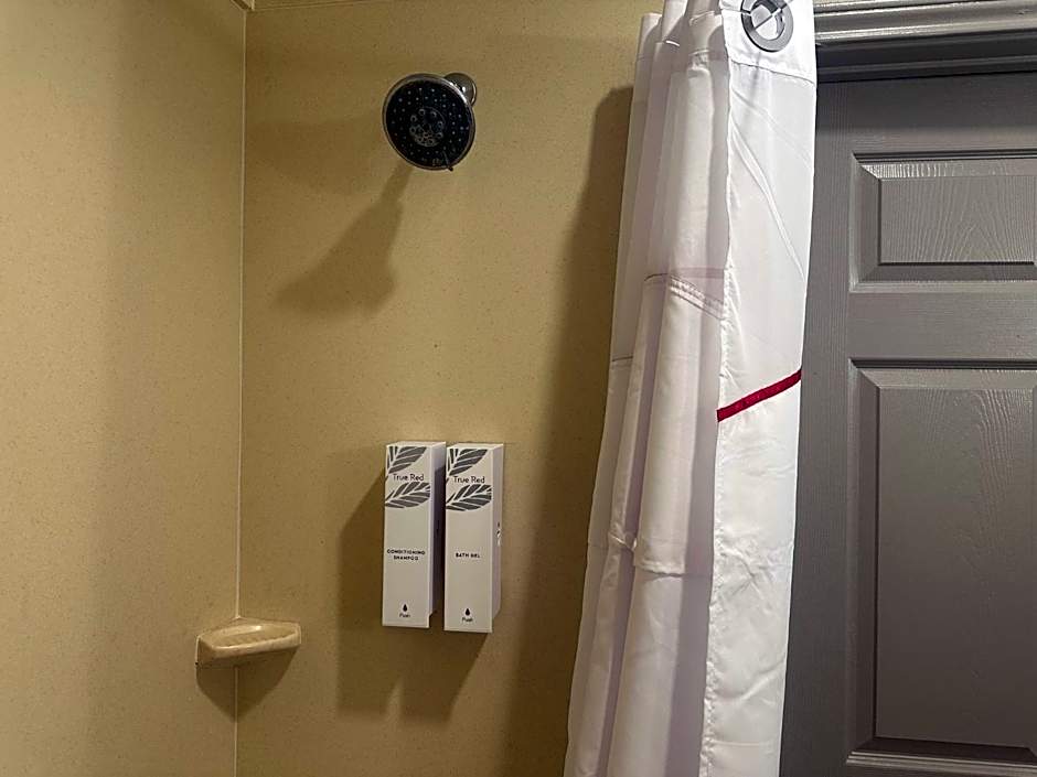 Red Roof Inn La Porte