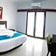 Cove Matahari Guesthouse Sunset