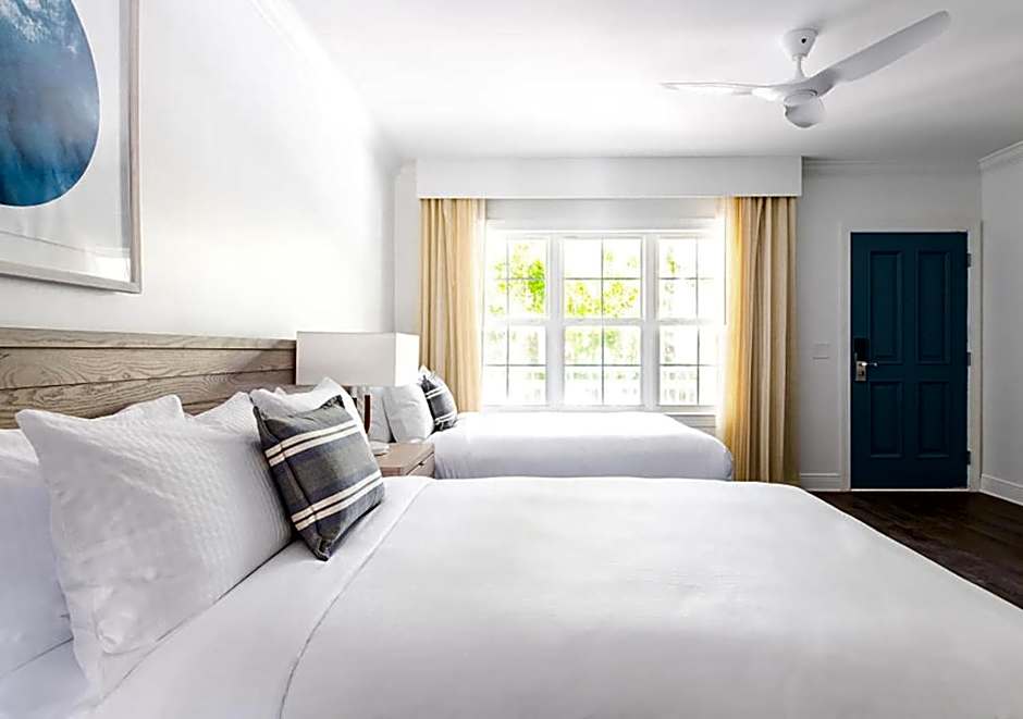 Parrot Key Hotel & Villas