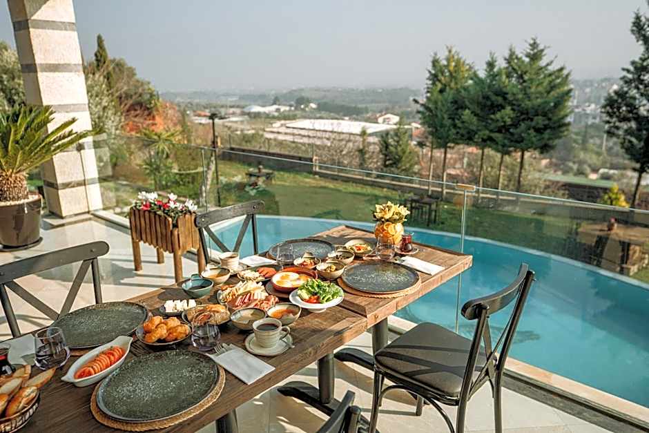 Doors Urla Hotel & Bungalows