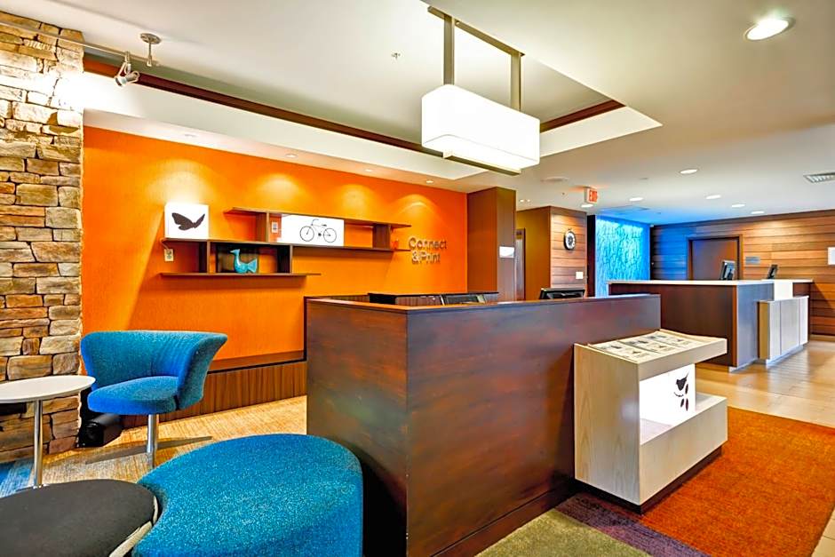 Fairfield Inn & Suites by Marriott Dallas Medical/Market Center