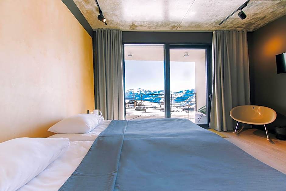 Quadrum Hotel