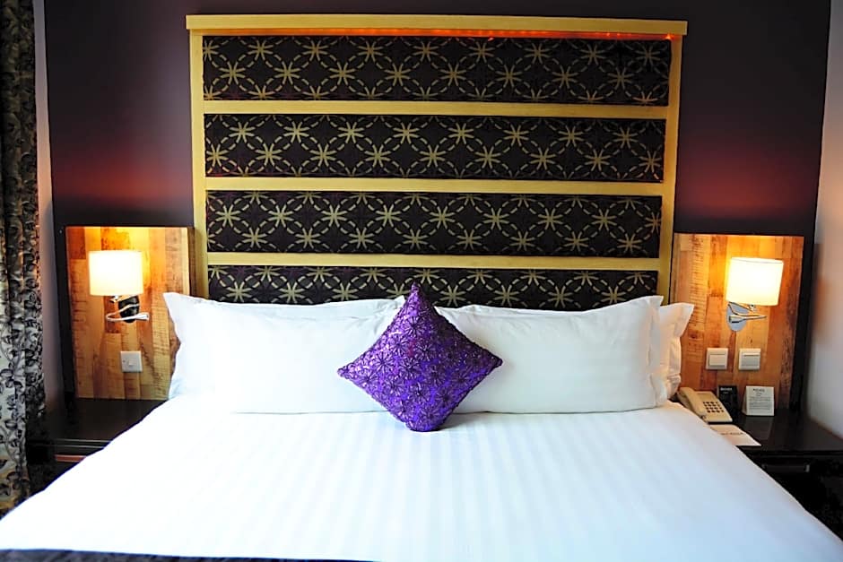 Arcadia Suites Hotel