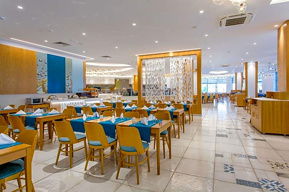 Astoria Hotel All Inclusive- Private Beach & Beach Club