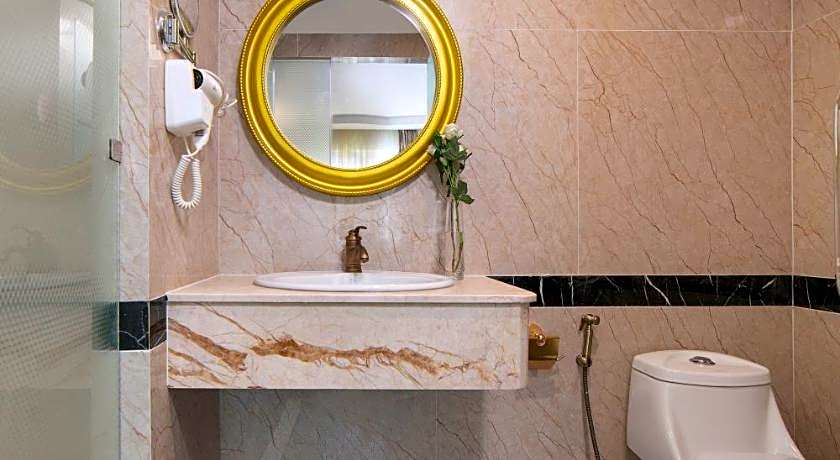 Azalea Parkview Hotel