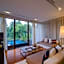 Veranda High Residence