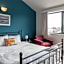 CHROMA Lodge Pikermi