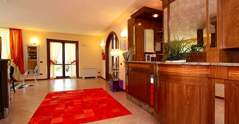 Hotel Garnì Al Poggio