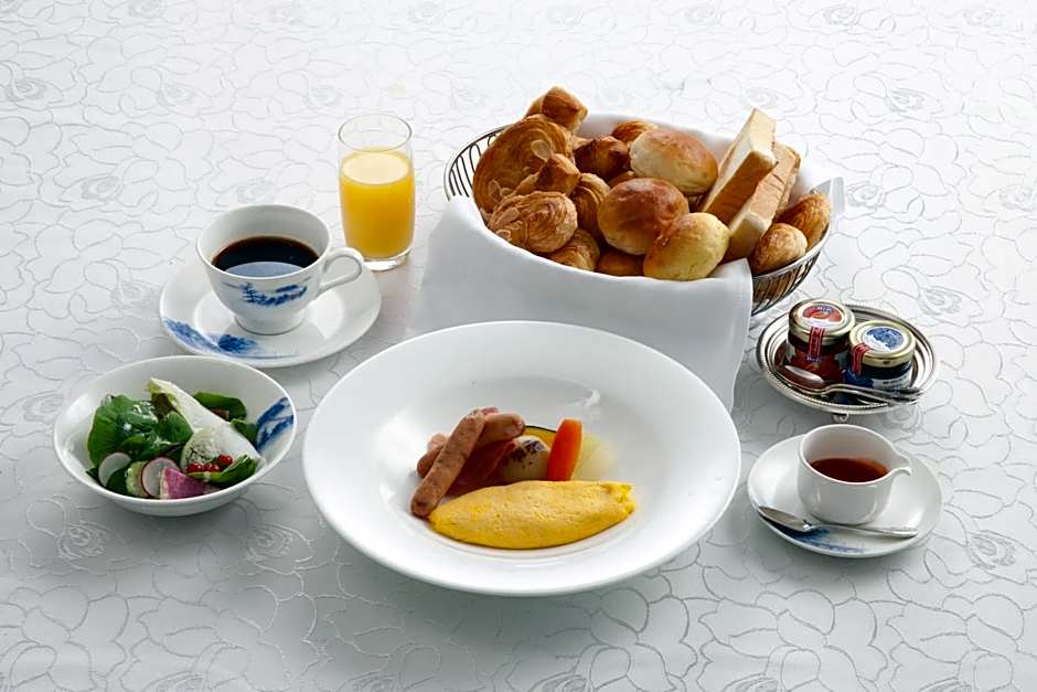 Gamagori Classic Hotel