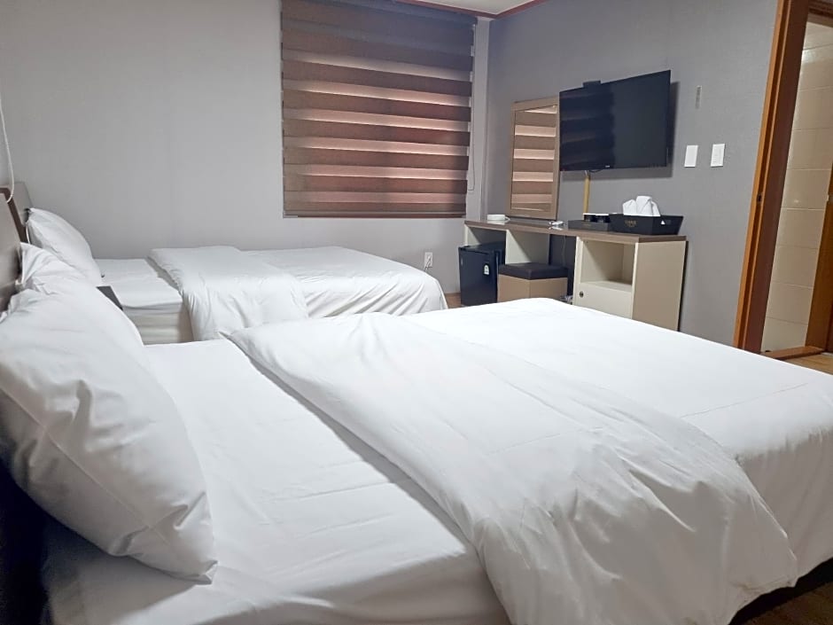 Charlie Hotel