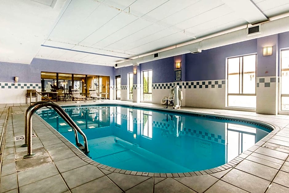 Quality Inn & Suites