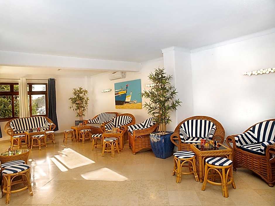 Portimão Center Hotel by Umbral