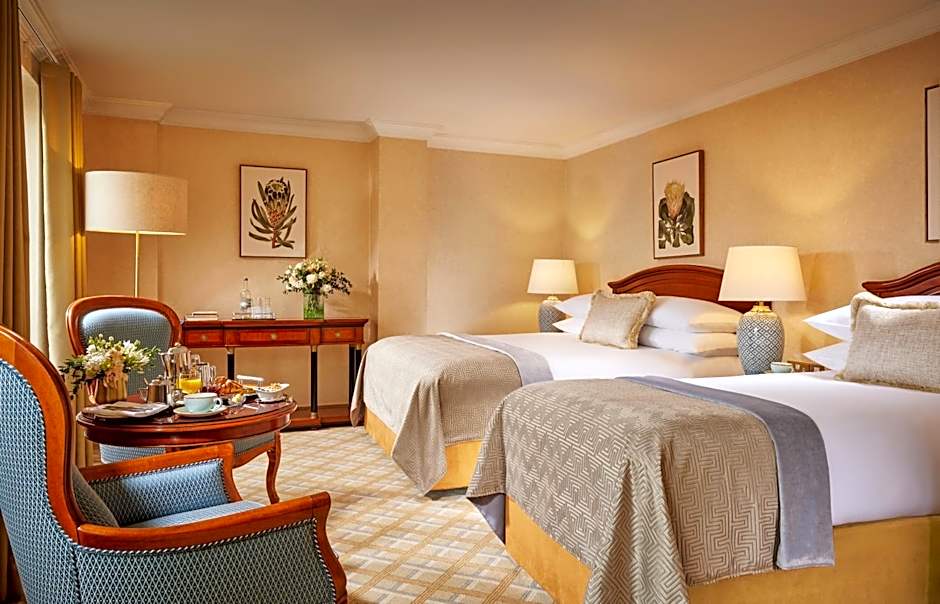 Killarney Plaza Hotel & Spa