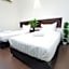 Georgetown Inn by Sky Hive