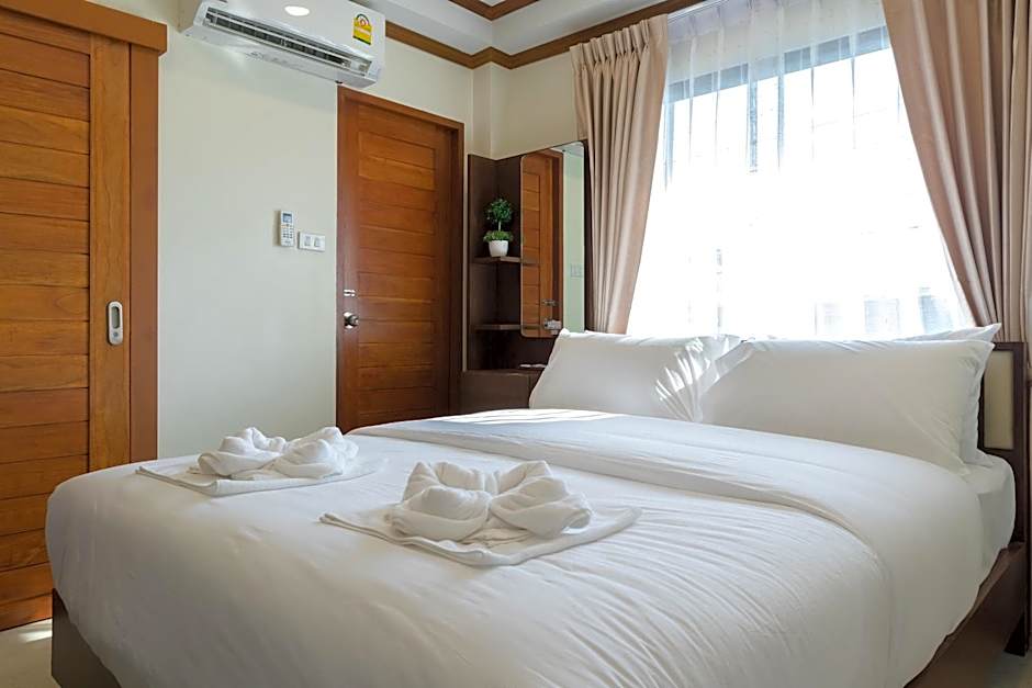 Suthep Home & Hostel