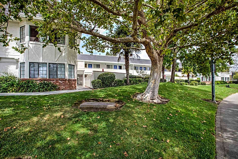 Motel 6-Fairfield, CA - North