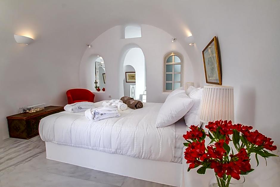 Oia Mare Villas