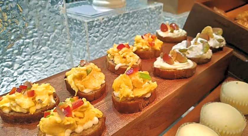 Holiday Inn Express Linyi West By IHG