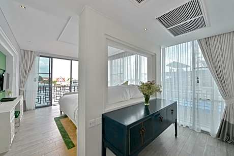 Riva Arun Grand Deluxe Jacuzzi