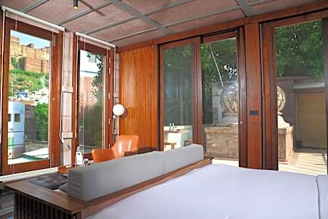 The Stepwell Suite