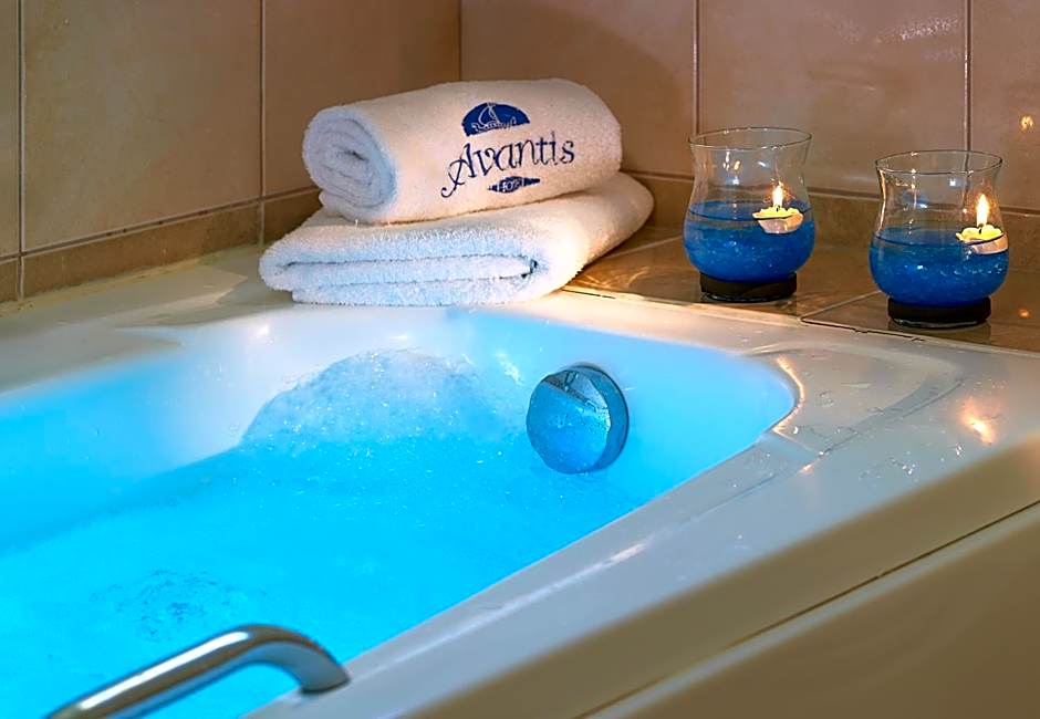 Avantis Suites Hotel