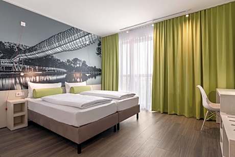 Standard Accessible Room
