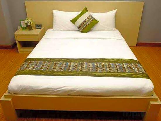 Aileen Hotel