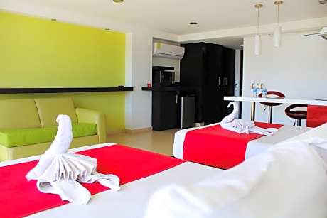 2 Double Beds Non-Smoking