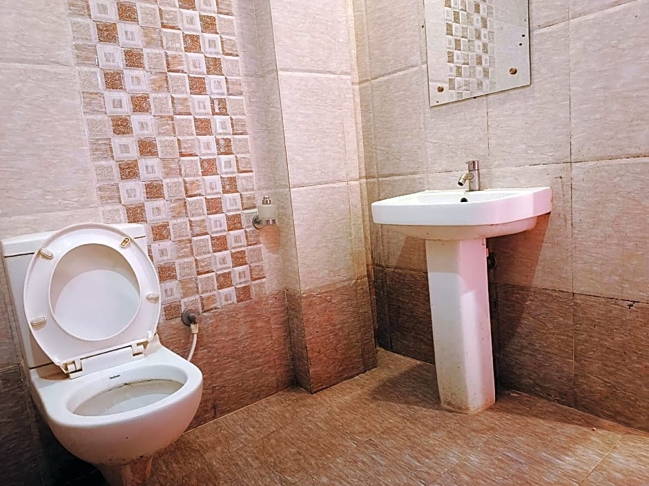 Goroomgo Maggnamm International Puri