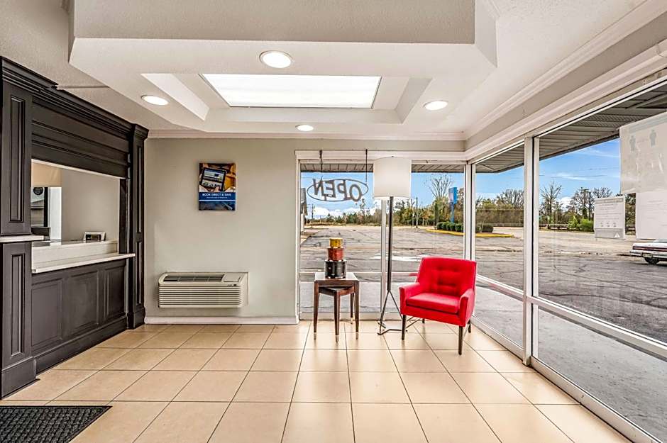 Motel 6-Tupelo, MS - Downtown