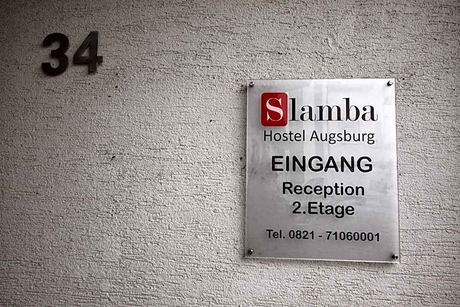 Slamba Hostel