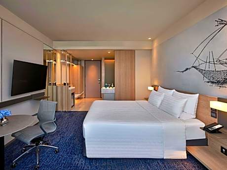 Deluxe King Room