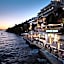 Hotel More