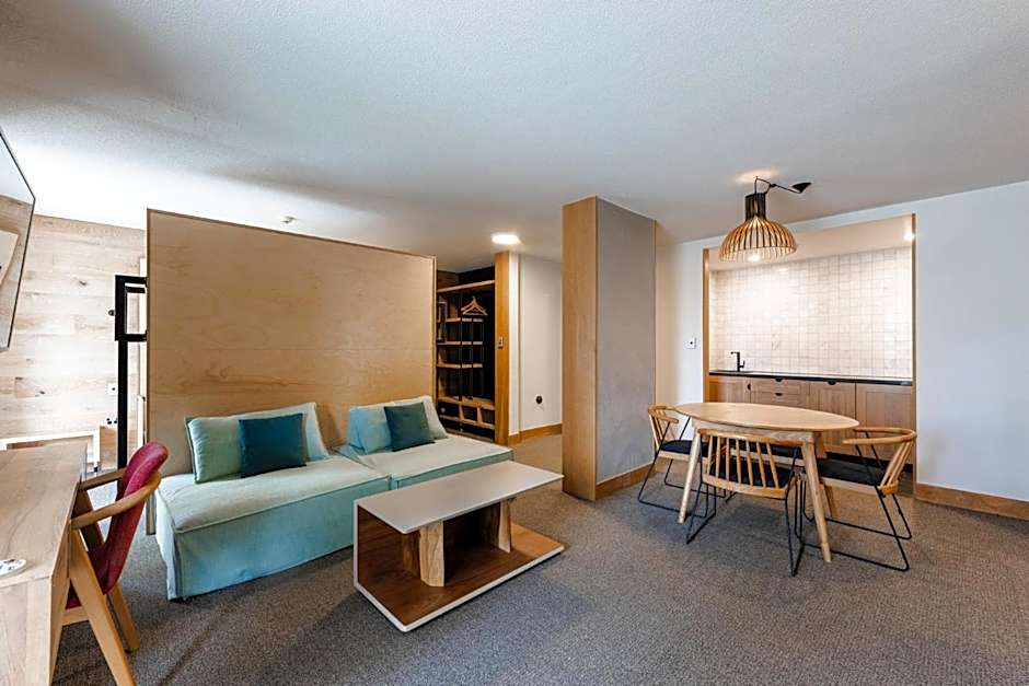 Bunk Surfers Paradise 18-35 Backpacker Hostel