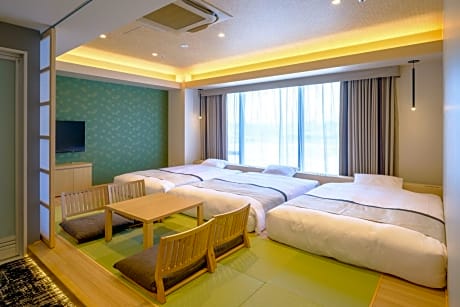 Premium Triple Room