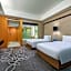 Crowne Plaza Yichang By IHG